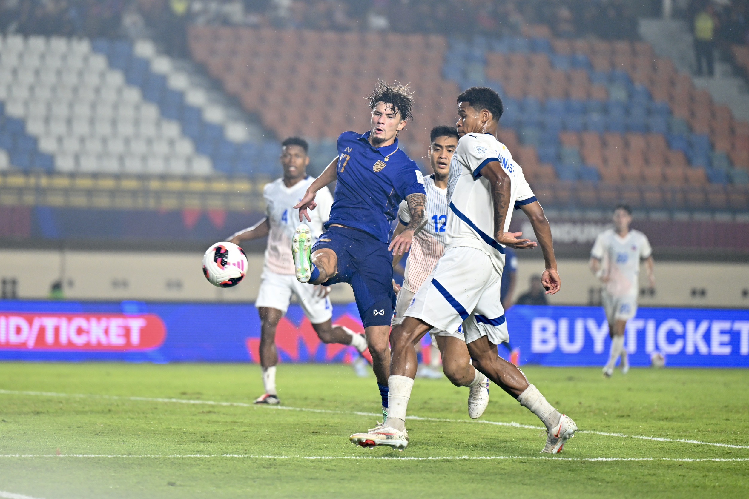  ทีมชาติไทย พ่าย ฟิลิปปินส์ 1-2 จบแชมป์กลุ่มบี ทะลุรอบชิงฯ ชนอินโดฯ FIFA ASEAN CUP 2026 